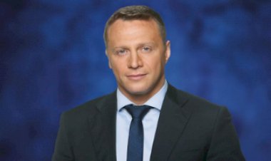 Yoel Razvozov takes over as Israel Tourism Minister
