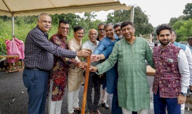 Thane Gears Up for Navratri Glory with Raas Rang 2025 at Raymond Ground