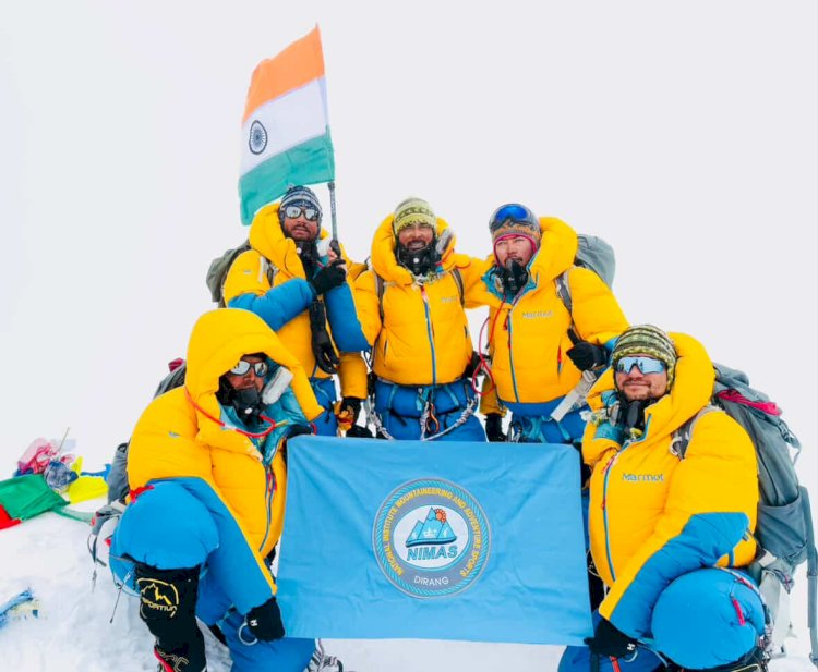 Team NIMAS Concludes Iconic Har Shikhar Tiranga Mission with Mt. Kangchenjunga Summit